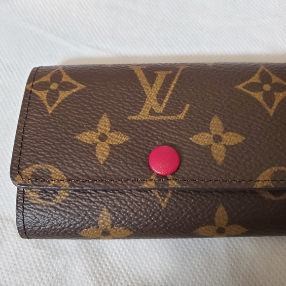 Louis Vuitton 6 keys Holder - Picture 2 of 8